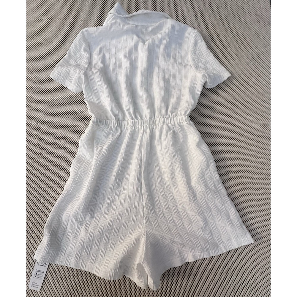 NEW Cupshe White Romper Sz L Button Down Boho Jumper Casual Stretch Shorts Gauzy - Picture 2 of 12